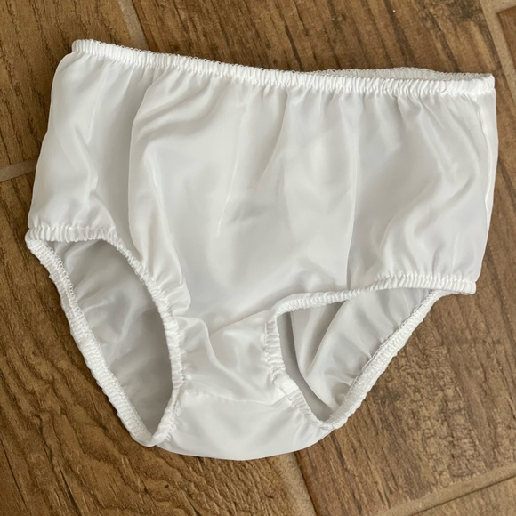 Mia & Mimi Target 3-6m Baby Girl Red Velvet long Sleeve White Skirt Dress - Picture 6 of 16